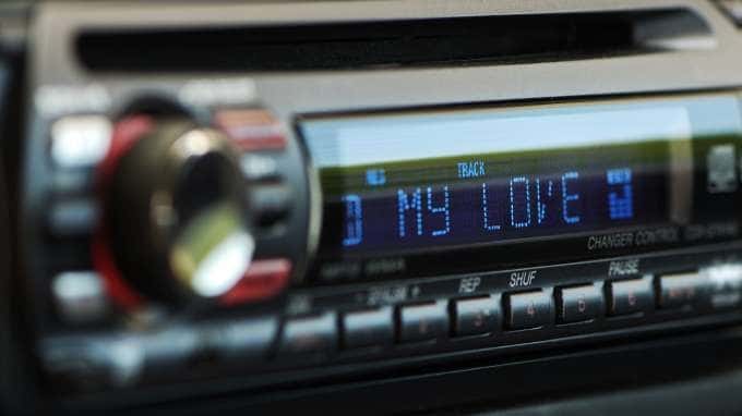 Car radio licences to be mandatory