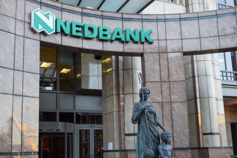 Nedbank slashes half its office space